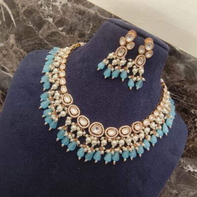 Kundan-style design