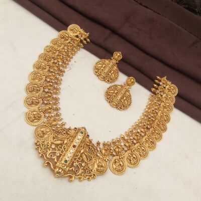 Statement necklace with matching earrings