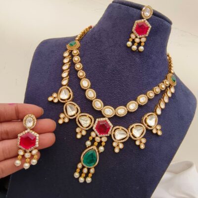 Emerald Kundan Necklace Set