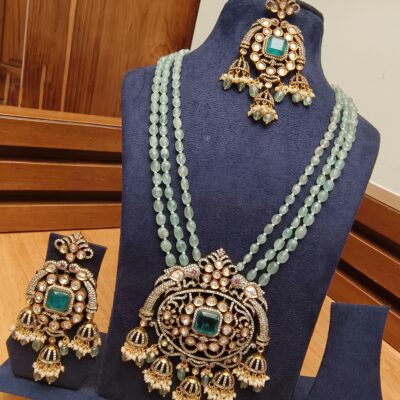 Victorian mossiant Beads haram