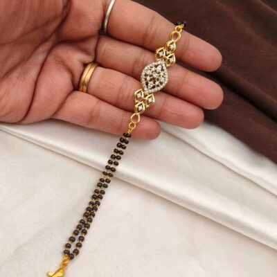 Daimond finishing Blackbead Bracelet