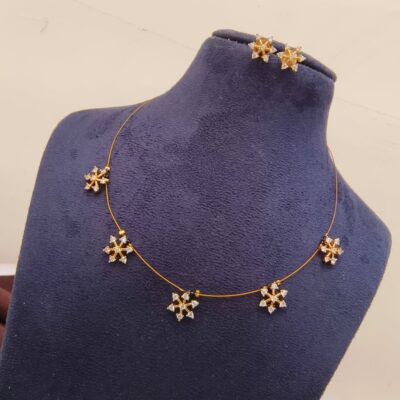 Elegant Flower Minimalist Wire Necklace Set