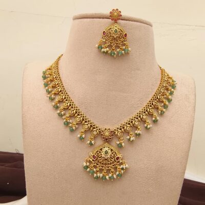 Antique Vintage Look Necklace  Set