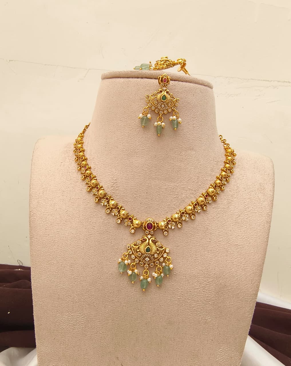 Royal Peacock Antique Necklace Set