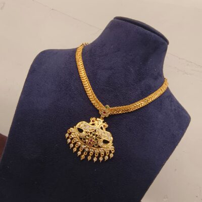 Elegant Gold-Plated Peacock Motif Necklace