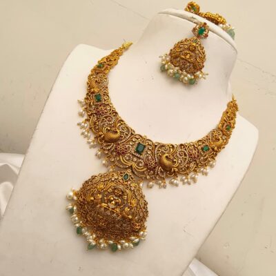 Antique Finishing Short Necklace