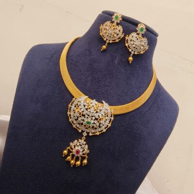 Daimond Inspried Neck Set