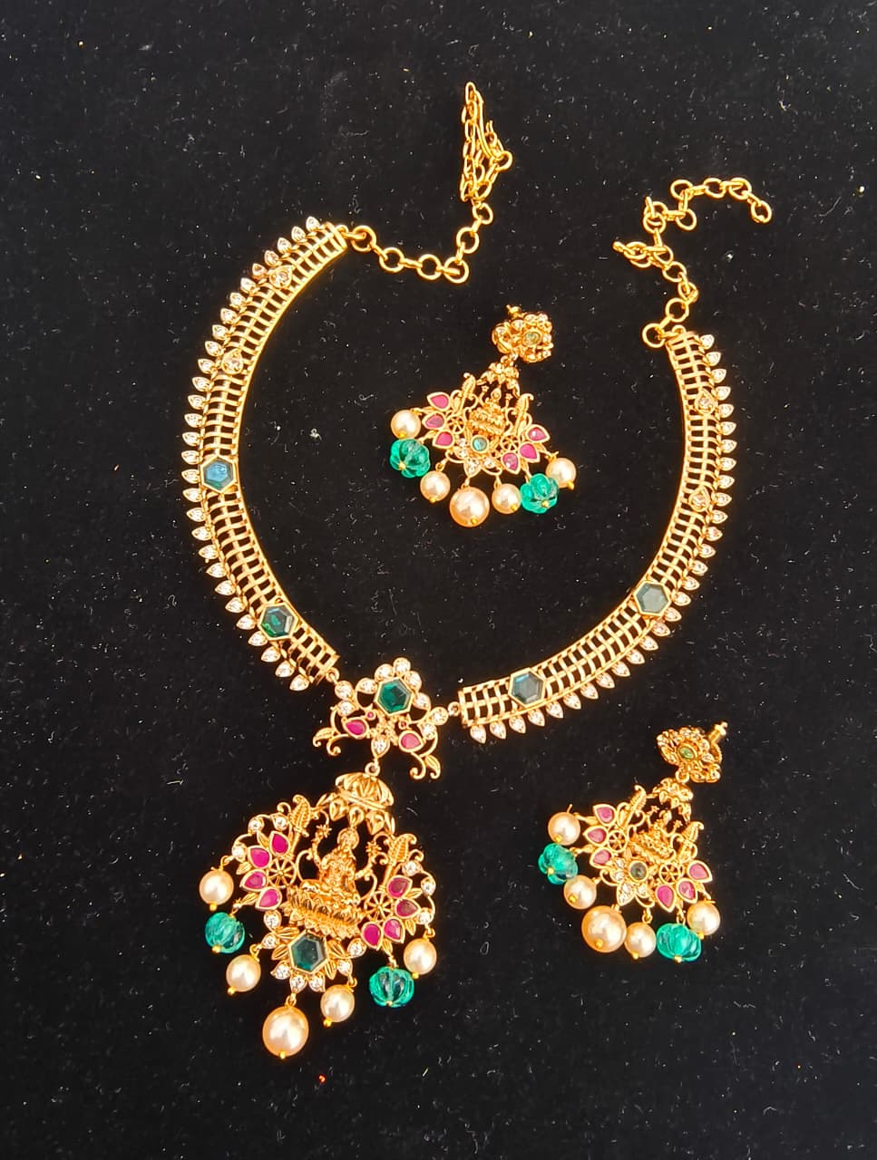 Gold Inspired Lakshmi kante and Earrings Set