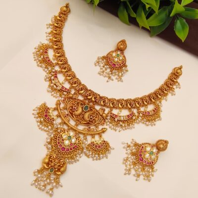 Antique Peacock Temple Necklace Set with Kemp Stones & White Pearl