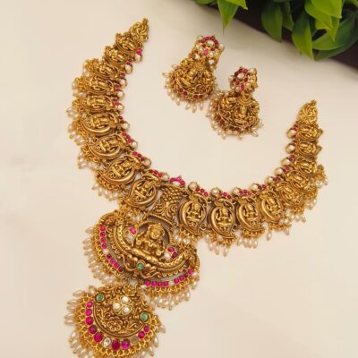 Jada kundan Nakshi Set with Jumkhas
